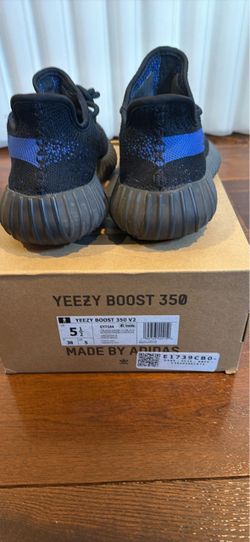 Adidas Yeezy Boost 350 V2 Dazzling Blue