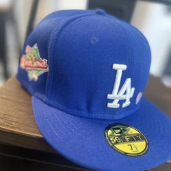 Dodgers New Era Fitted Size 7 1/2