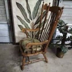 4 Post Oversized Back Classic Spindle Chair Zebra Safari Seat