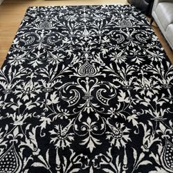 Black And White Rug
