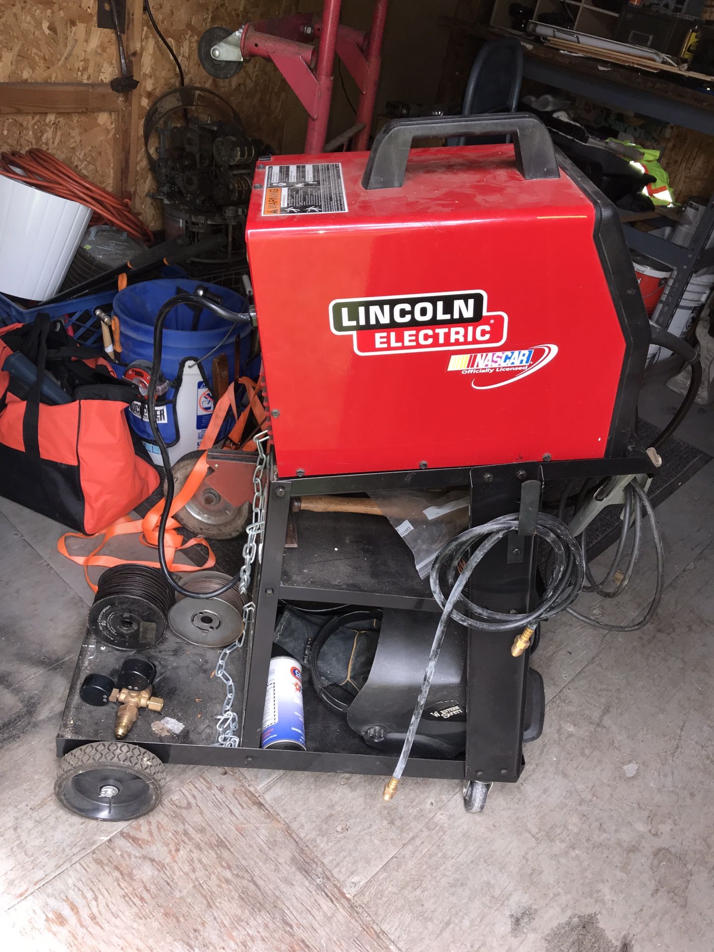 Lincoln Electric Weld Pak 100 w/ welding cart and many accessories