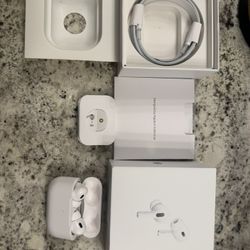 (AIRPOD PROS 2) brand new