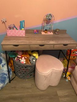 Desk