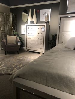 King Bedroom Set 