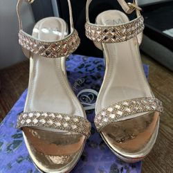 Woman Summer Sandals Size 8