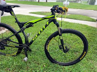 Scott Mountain Bike with RockShox Fork