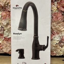 Pfister Rosslyn Single Handle Pull Down Sprayer Kitchen Faucet with Deckplate Included in Tuscan Bronze