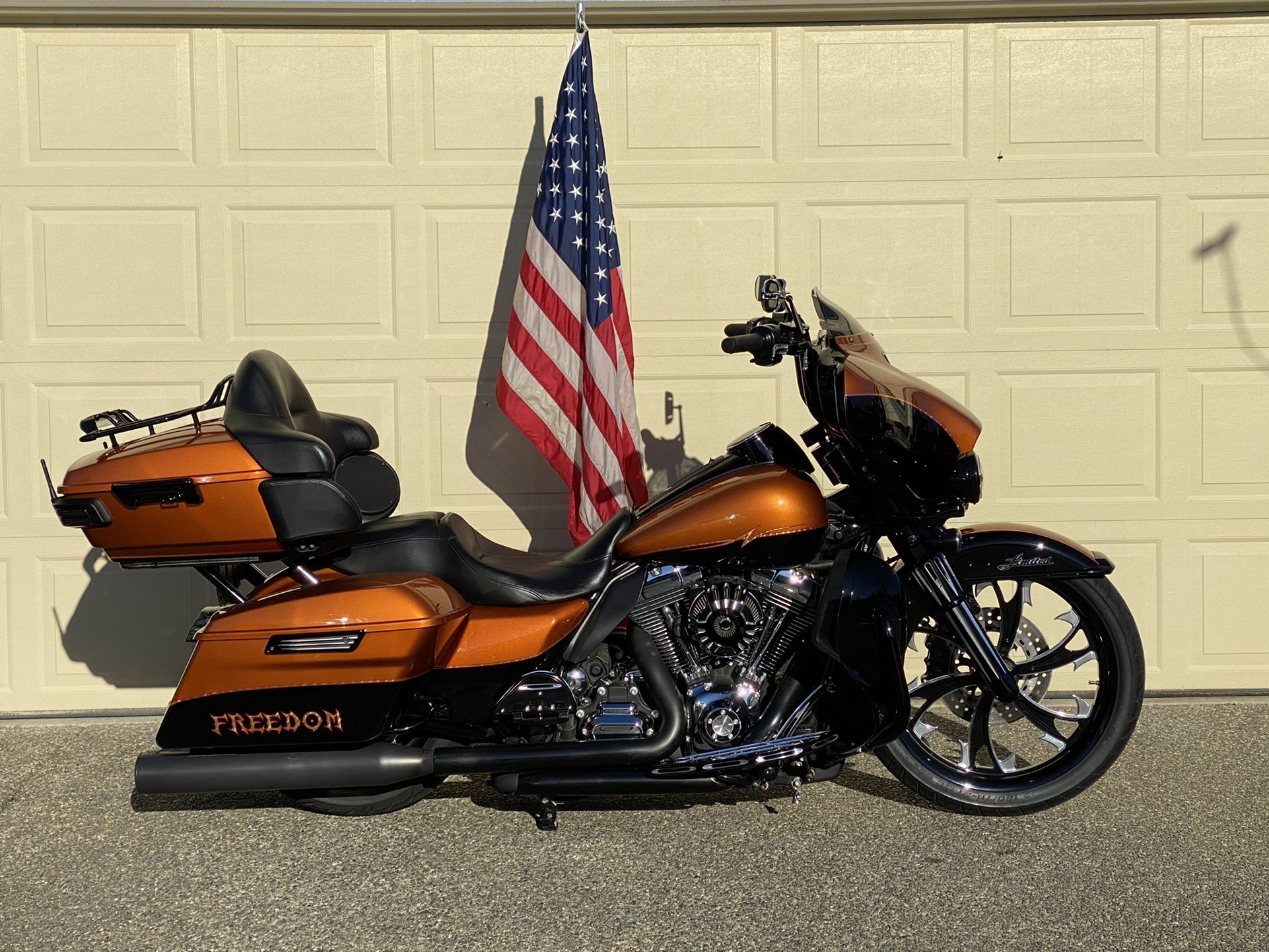 2014 Harley Davidson Limited