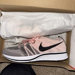 Nike Flyknit Trainer Sz 10
