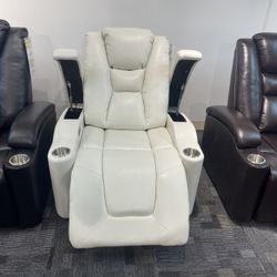Recliner 