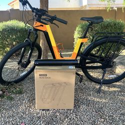 Urtopia Carbon Fusion Pro carbon fiber commuter style e-bike. 