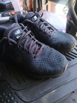 Nike Air Max 6.5y