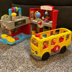 Fisher Price Little People School & Bus With 5 Figures