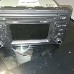 New Smart Car Rdio Bluetooth  and cd 