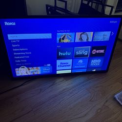 Smart Tv and wall mount