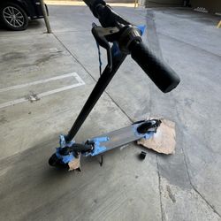Nine Bot Scooter 