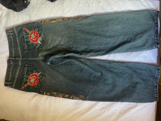 Tilly’s graphic men jeans