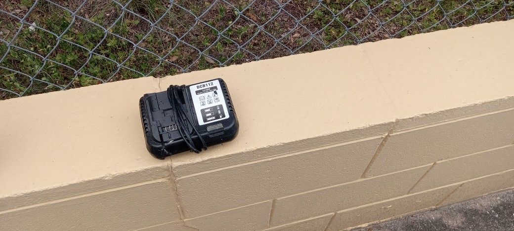 Dewalt Charger