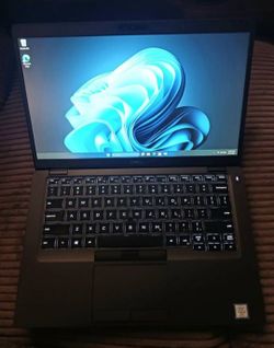 TouchScreen Dell Latitude 16 GB RAM 512GB SSD Webcam USB C Thunderbolt Port Windows 11 Professional Excellent Working Condition