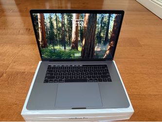 MacBook Pro 15” Intel excellent with orginal box