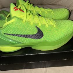 Nike Kobe Grinch Size 12 