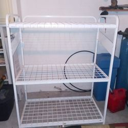 Breeder's Choice Metal Rack