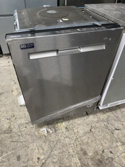 Maytag dishwasher in stainless steel new open box