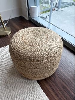 Birch Lane Brown Jute Round Pouf Ottoman – Excellent Condition