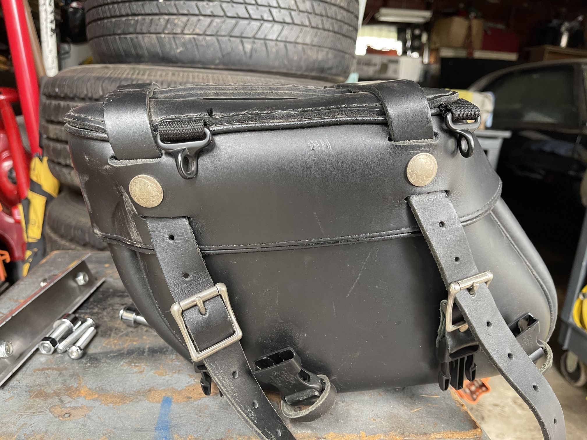 Leatherworks Single Black Saddlebag With Mounting Hardware $200