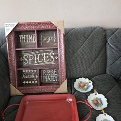 NEW KITCHEN RED SPICE RACK & RED METAL BIRD TRAY  5 NEW ITEMS 