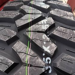 2 New Old Stock LT 35 12.50 17 Kumho Road Venture MT71 Tires 10PLY Date 2022