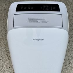 Honeywell HL10CESWW Portable Air Conditioner 10,000 BTU Cooling, with Dehumidifier (White)