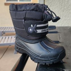 Black Snow Boots Toddlers / Kids. Size 9