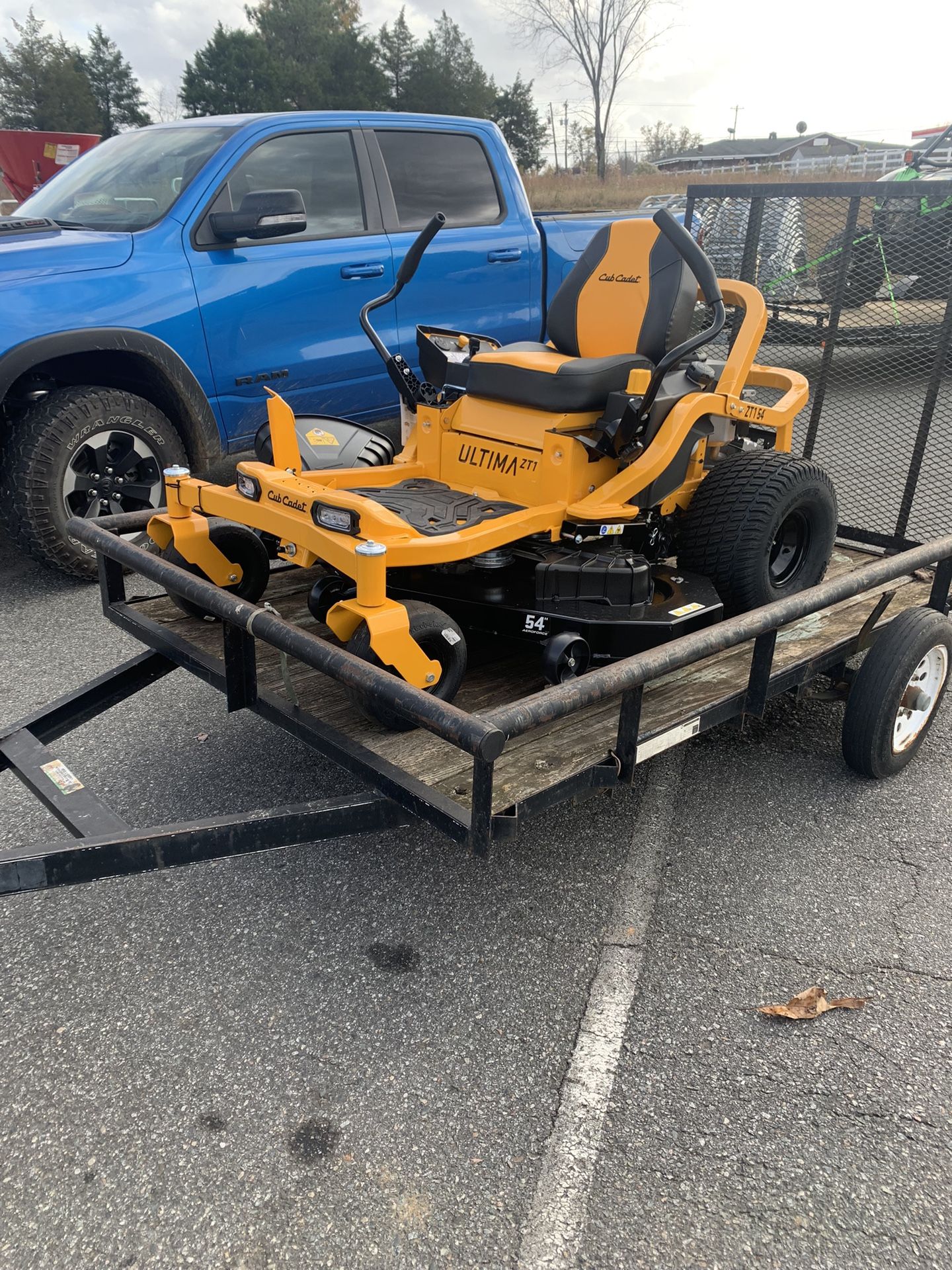 Cub cadet ZT1 54” New for Sale in Charlotte, NC OfferUp