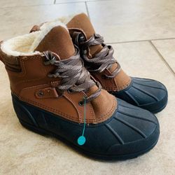 New Cat & Jack Snow Boots Size 2