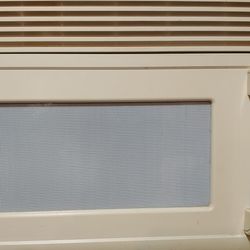 Stove top microwave (Magic Chef)