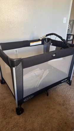 Baby crib