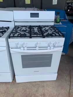 Frigidaire White Gas Range Stove