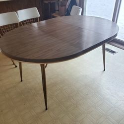 Kitchen Table with 4 Chairs