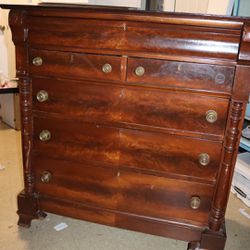 TALL ANTIQUE VICTORIAN MAHOGANY CHEST OF DRAWERS