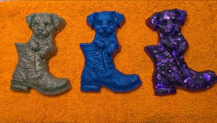 Resin Dog in Boot Refrigerator Magnets