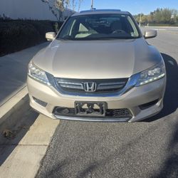 2014 Honda Accord Hybrid  Touring 