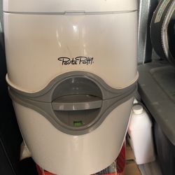Porta Potti Camping/Vehicle Portable Toilet