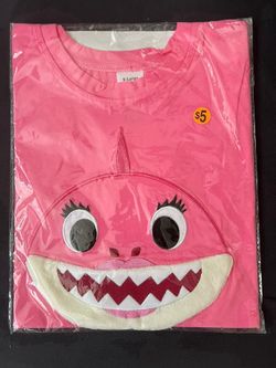 Mommy Shark T-shirt