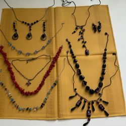 Necklaces  - Jewelry, Beaded/Stone Pendant. Lot of 12