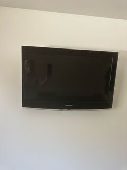 32 inch Samsung TV