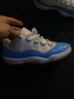 Air Jordan 11 Low University Blue Sneakers