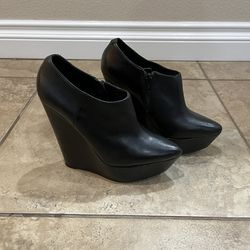 Aldo Black Leather Platform Wedges Pointed Toe Booties 