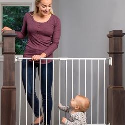 Regalo top stair safety gate 2025