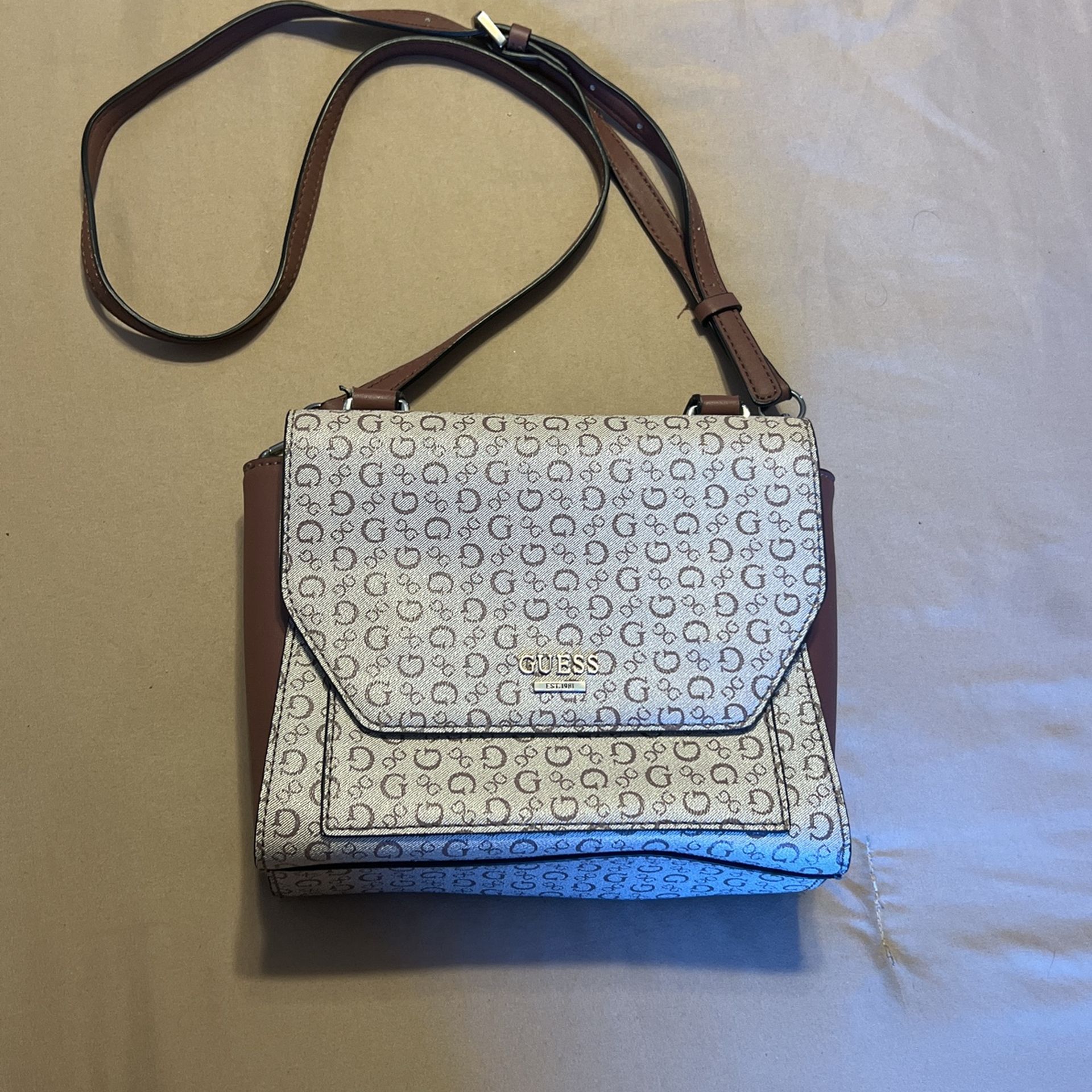 Crossbody Guess